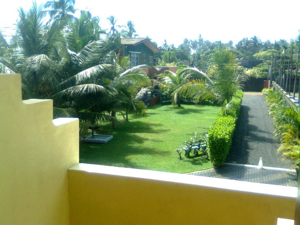 Larn'S Villa Hotel & Apartment Wadduwa Ngoại thất bức ảnh