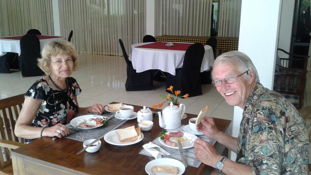 Larn'S Villa Hotel & Apartment Wadduwa Ngoại thất bức ảnh
